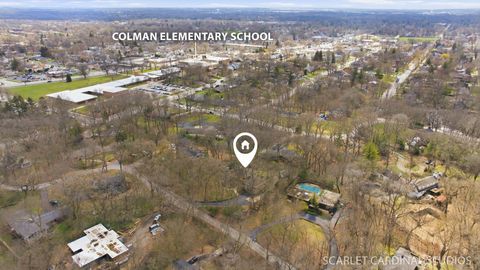 Tiny photo for 501 Glenwood Trail, Elgin, IL 60120 (MLS # 12639877)
