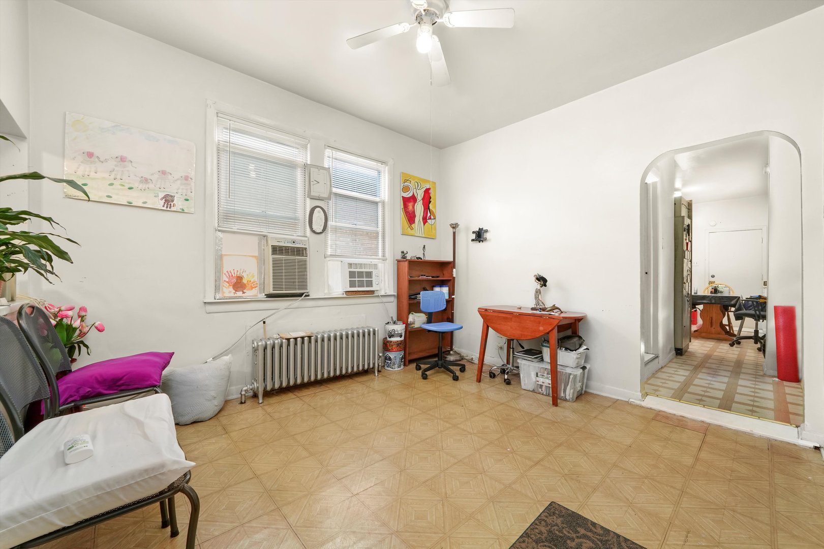 3927 W 56TH Street