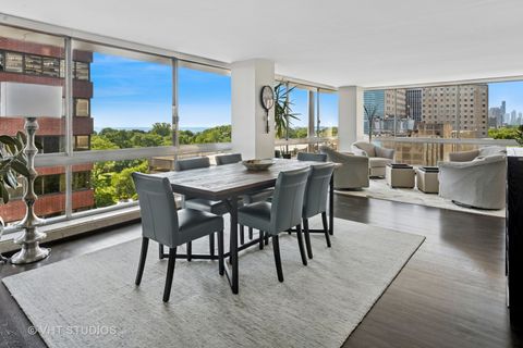 Tiny photo for 320 W Oakdale Avenue #801, Chicago, IL 60657 (MLS # 12404437)