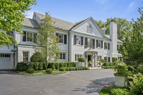 5 Woodley Road Winnetka IL 60093