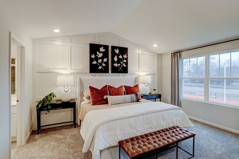 Tiny photo for North Aurora, IL 60542 (MLS # 12656661)