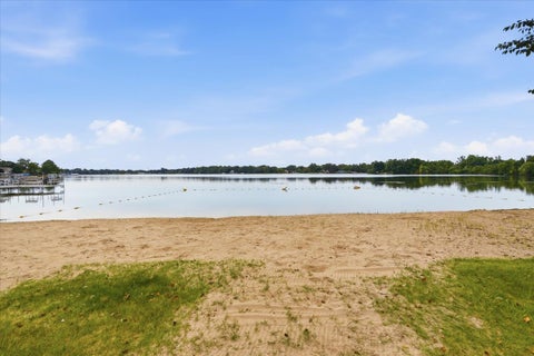 Tiny photo for 674 Shoreline Drive, Grayslake, IL 60030 (MLS # 12757895)