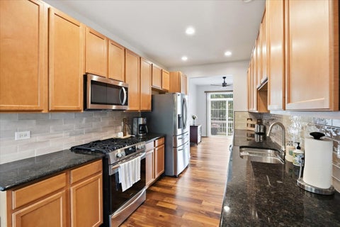 Tiny photo for 674 Shoreline Drive, Grayslake, IL 60030 (MLS # 12757895)