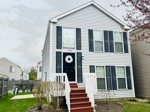 Photo of 734 FOUR SEASONS Boulevard, Aurora, IL 60504 (MLS # 12341960)