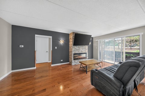 Tiny photo for 6816 Joliet Road #4, Indian Head Park, IL 60525 (MLS # 12748591)
