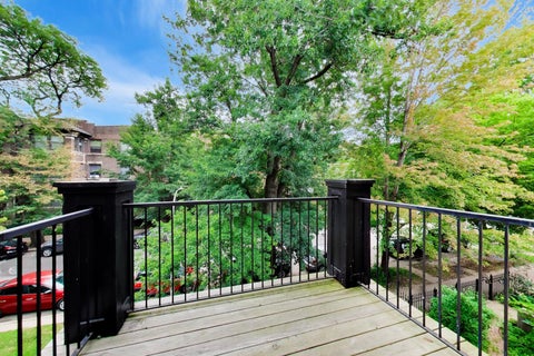 Tiny photo for 5312 S Woodlawn Avenue #3, Chicago, IL 60615 (MLS # 12719163)