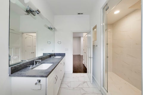 Tiny photo for 5312 S Woodlawn Avenue #3, Chicago, IL 60615 (MLS # 12719163)