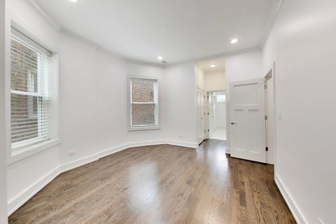 Tiny photo for 5312 S Woodlawn Avenue #3, Chicago, IL 60615 (MLS # 12719163)