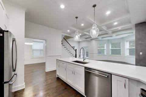 Tiny photo for 5312 S Woodlawn Avenue #3, Chicago, IL 60615 (MLS # 12719163)