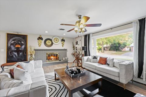 Tiny photo for 2208 Fletcher Street, Urbana, IL 61801 (MLS # 12492425)