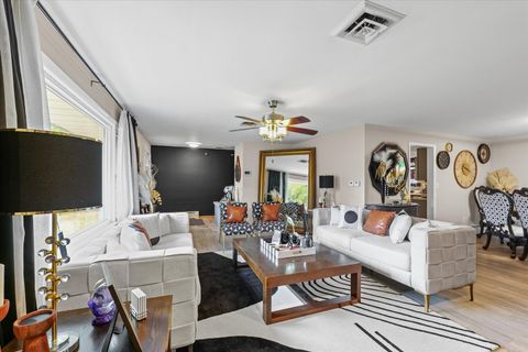 Tiny photo for 2208 Fletcher Street, Urbana, IL 61801 (MLS # 12492425)