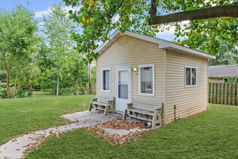 Tiny photo for 2208 Fletcher Street, Urbana, IL 61801 (MLS # 12492425)