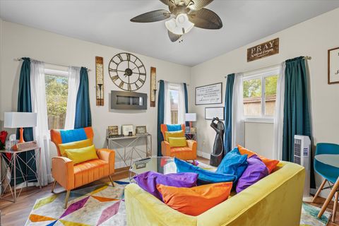 Tiny photo for 2208 Fletcher Street, Urbana, IL 61801 (MLS # 12492425)