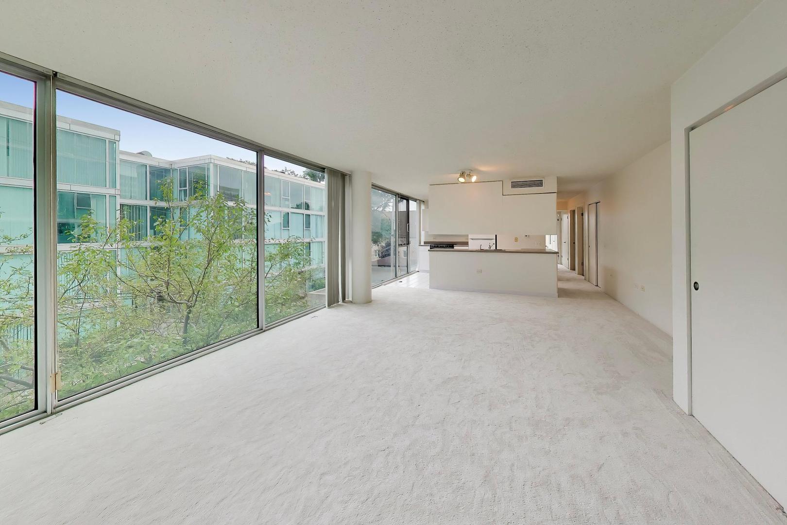 3115 S Michigan Avenue 307