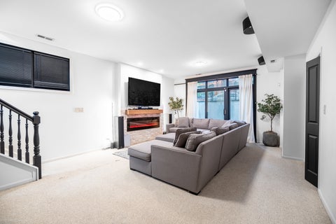Tiny photo for 1425 W Fillmore Street #1, Chicago, IL 60607 (MLS # 12682944)