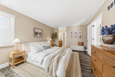 Tiny photo for 752 N Brookdale Drive, Schaumburg, IL 60194 (MLS # 12520681)