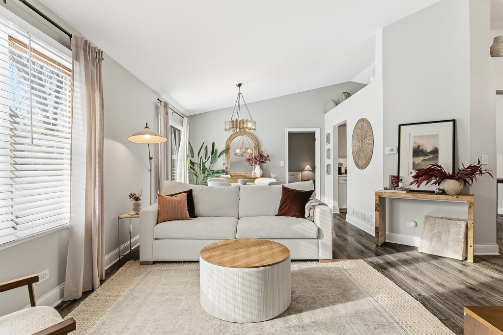 752 N Brookdale Drive