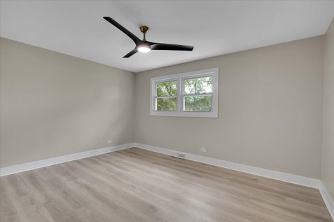 Tiny photo for 16101 Avalon Avenue, South Holland, IL 60473 (MLS # 12777877)