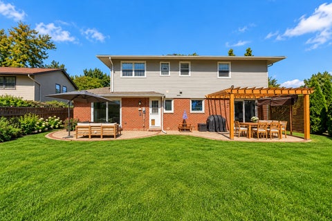 Tiny photo for 748 Milbeck Court, Elk Grove Village, IL 60007 (MLS # 12784290)