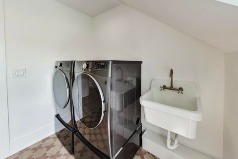 Tiny photo for 1503 Clinton Place, River Forest, IL 60305 (MLS # 12622467)