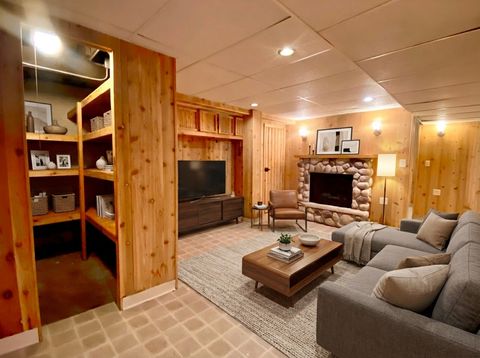 Tiny photo for 18034 Ridgewood Avenue, Lansing, IL 60438 (MLS # 12547452)