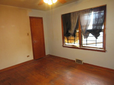 Tiny photo for 8153 S Marquette Avenue, Chicago, IL 60617 (MLS # 12676970)
