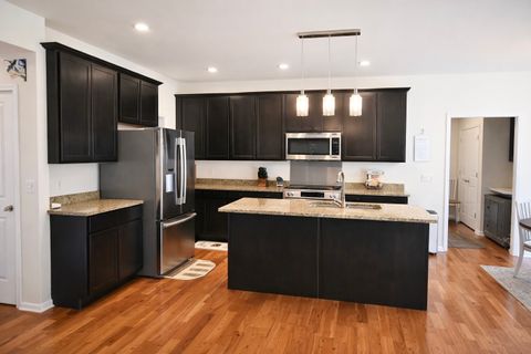 Tiny photo for 1117 Bailey Road, Sycamore, IL 60178 (MLS # 12614068)