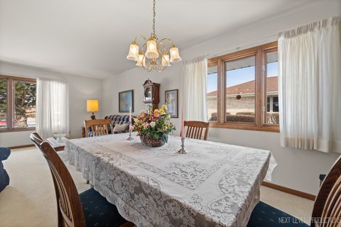 Tiny photo for 11011 New Mexico Court #11011, Orland Park, IL 60467 (MLS # 12553970)