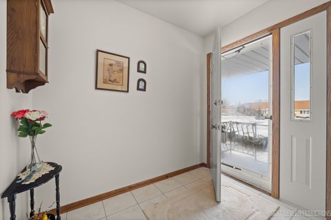 Tiny photo for 11011 New Mexico Court #11011, Orland Park, IL 60467 (MLS # 12553970)