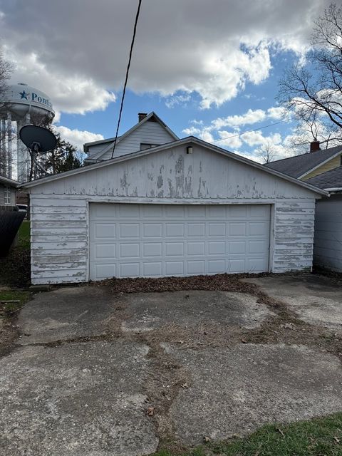 Tiny photo for 411 W Humiston Street, Pontiac, IL 61764 (MLS # 12604601)