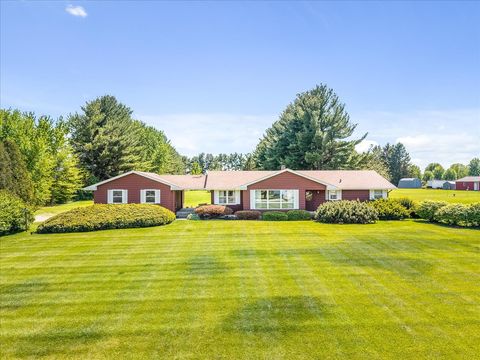 Photo of 9640 Cunningham Road, Winnebago, IL 61088 (MLS # 12651669)