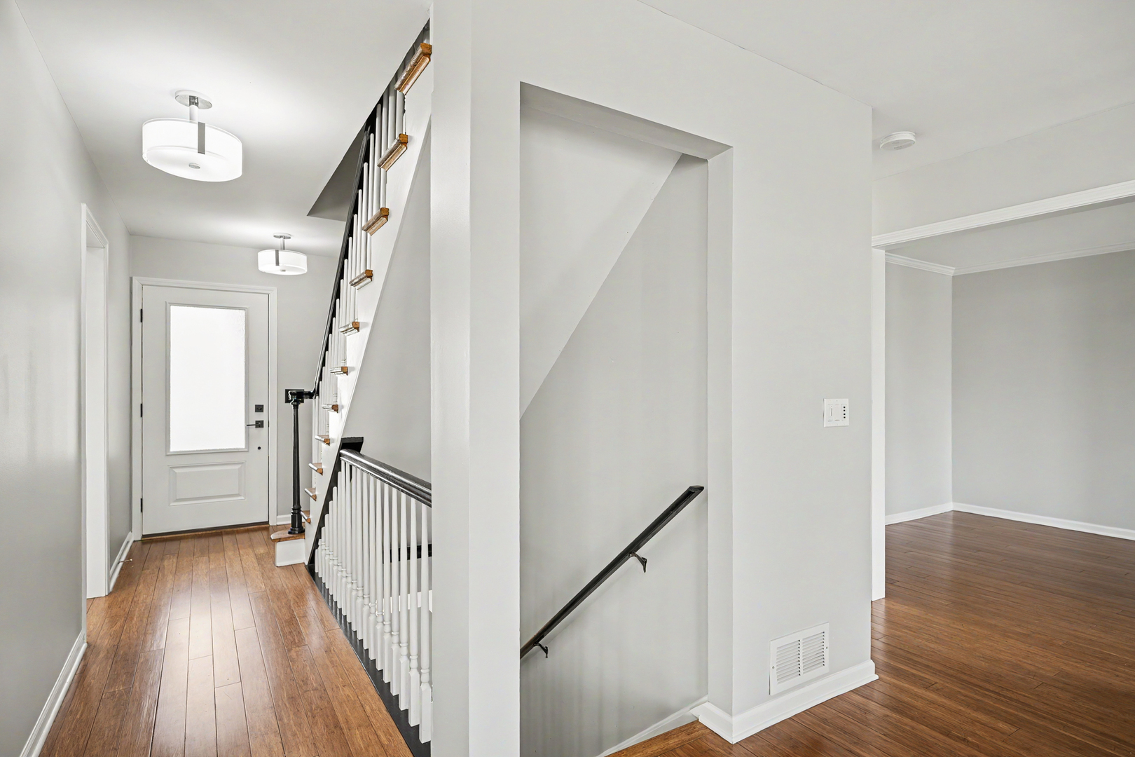 416 Lawrence Avenue