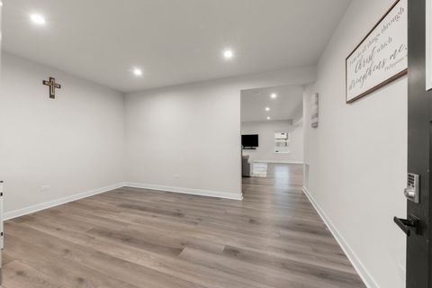 Tiny photo for 3096 Jeter Street, Yorkville, IL 60560 (MLS # 12588692)