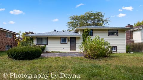 Tiny photo for 832 S Cheryl Lane, Kankakee, IL 60901 (MLS # 12495695)