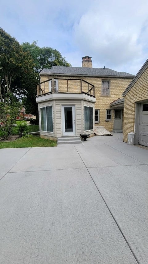 Tiny photo for 1351 W Lincoln Boulevard, Freeport, IL 61032 (MLS # 12774678)