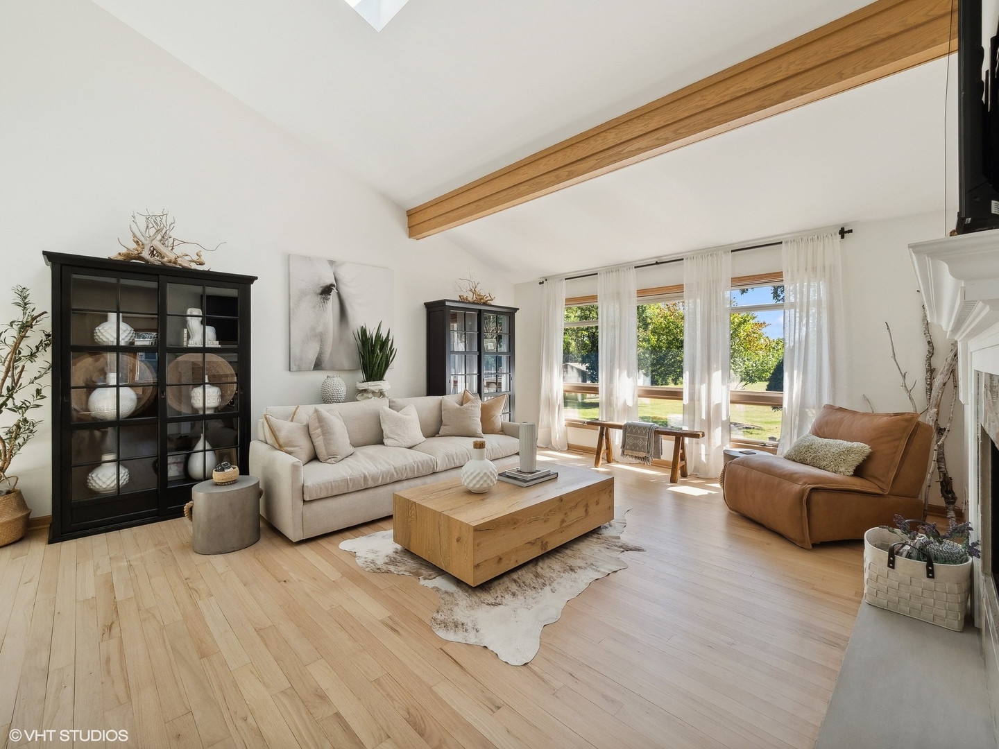 14705 Pleasant Valley Road