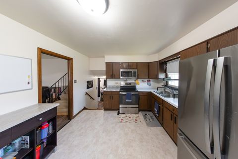 Tiny photo for 22604 Lakeshore Drive, Richton Park, IL 60471 (MLS # 12476038)