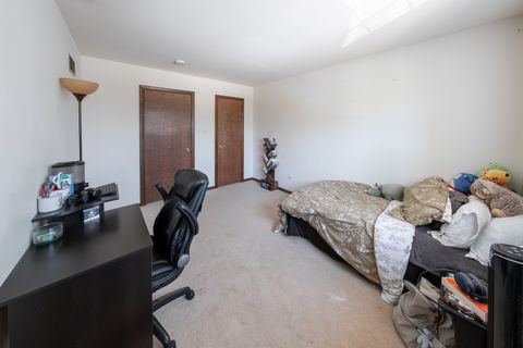 Tiny photo for 22604 Lakeshore Drive, Richton Park, IL 60471 (MLS # 12476038)