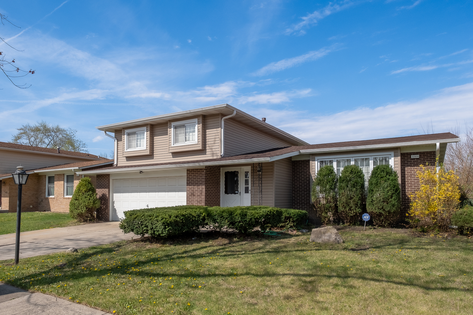 22604 Lakeshore Drive