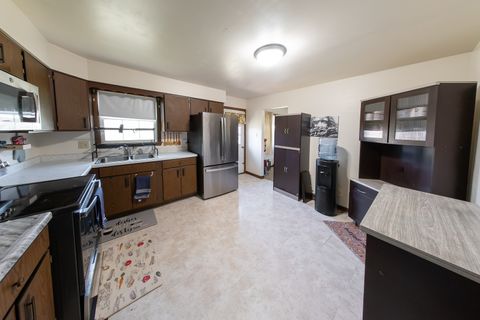 Tiny photo for 22604 Lakeshore Drive, Richton Park, IL 60471 (MLS # 12476038)