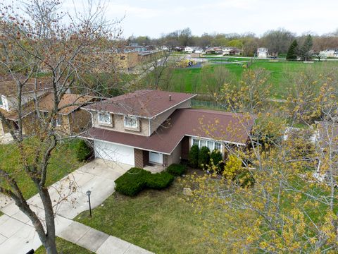 Tiny photo for 22604 Lakeshore Drive, Richton Park, IL 60471 (MLS # 12476038)