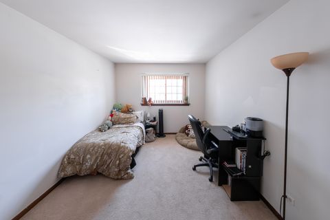 Tiny photo for 22604 Lakeshore Drive, Richton Park, IL 60471 (MLS # 12476038)