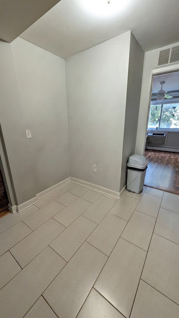 10353 DEARLOVE Road 2G