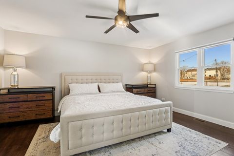 Tiny photo for 11 Baldwin Court, Lake In The Hills, IL 60156 (MLS # 12532957)