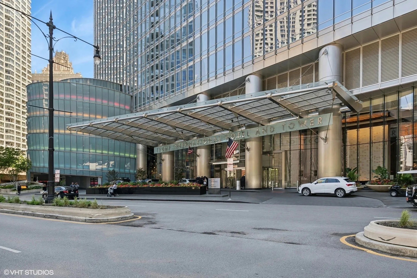 401 N Wabash Avenue 51C