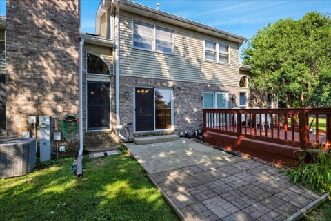 Tiny photo for 446 S Wenbriar Square, Addison, IL 60101 (MLS # 12723964)