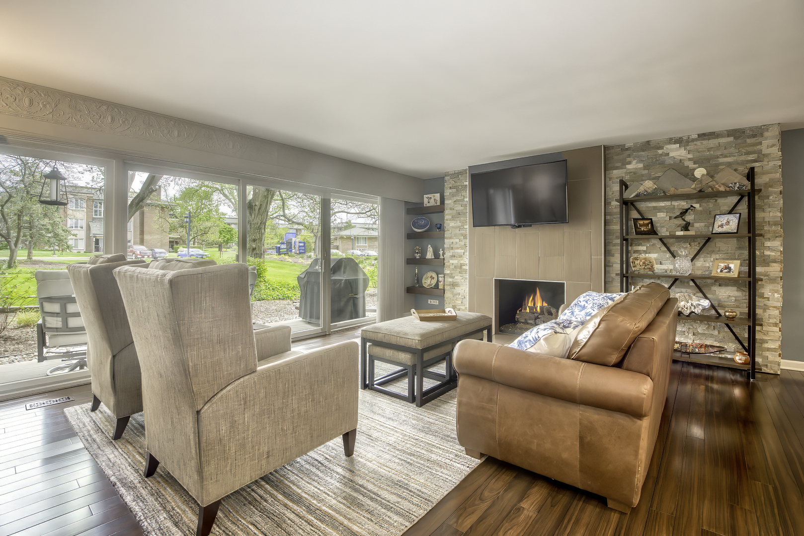 2 Oak Brook Club Drive C103