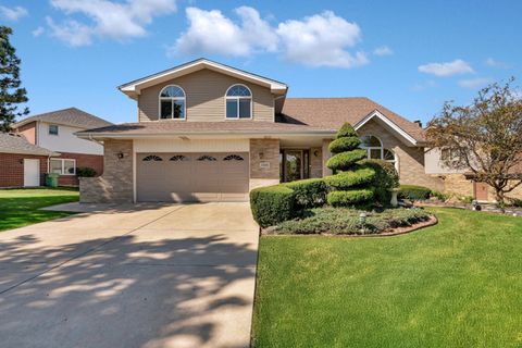 A home in Lemont