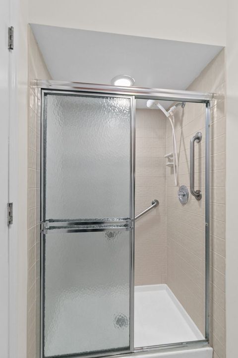 Tiny photo for 1625 Clayton Court, Arlington Heights, IL 60004 (MLS # 12623068)
