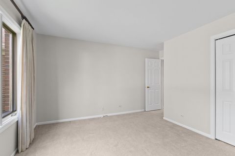 Tiny photo for 1625 Clayton Court, Arlington Heights, IL 60004 (MLS # 12623068)